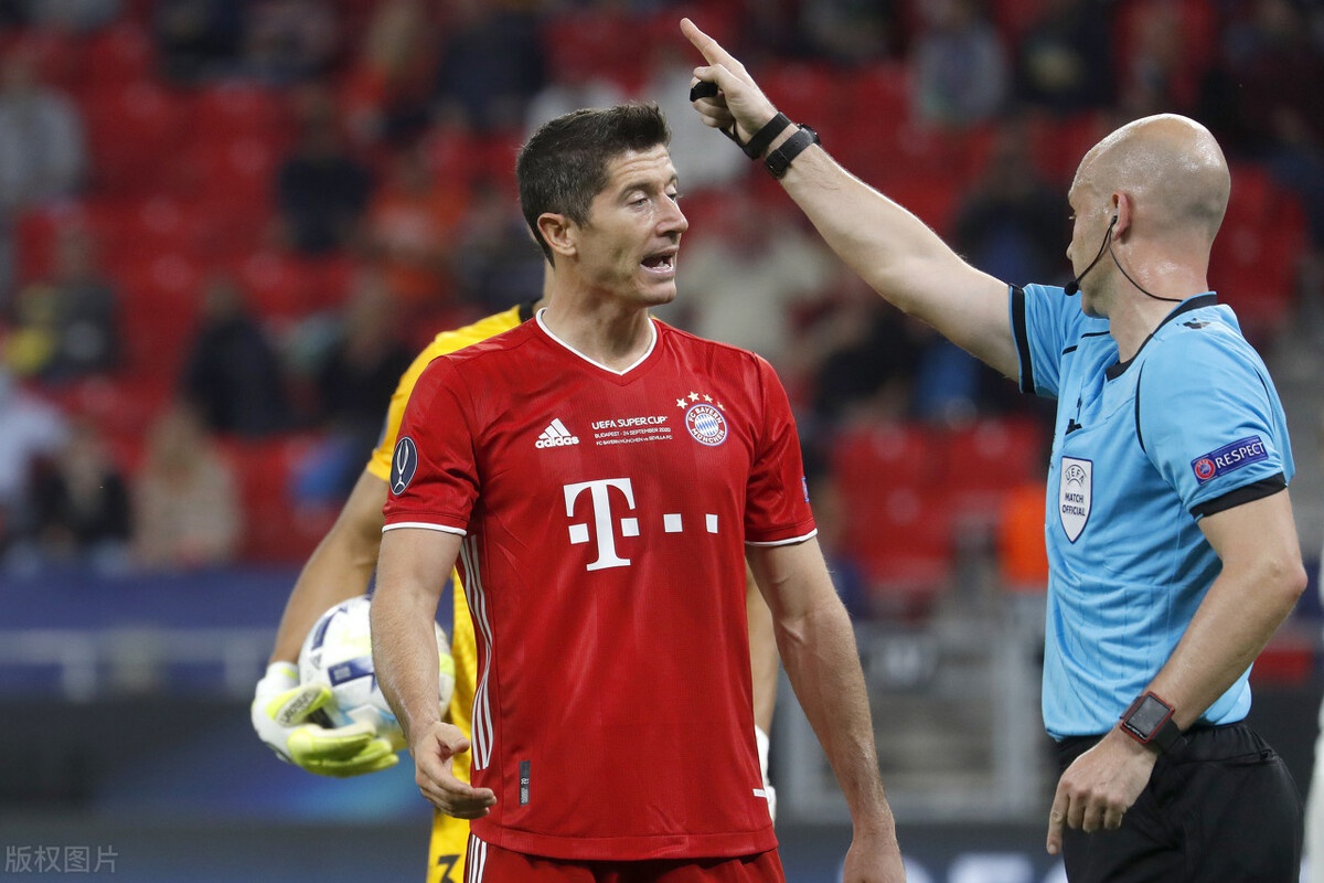 雷火电竞 -关于窗口期成都蓉城调整名单以备德甲塞维利亚关键时刻篮板制胜，美国队教练面临压力直接炸裂的信息